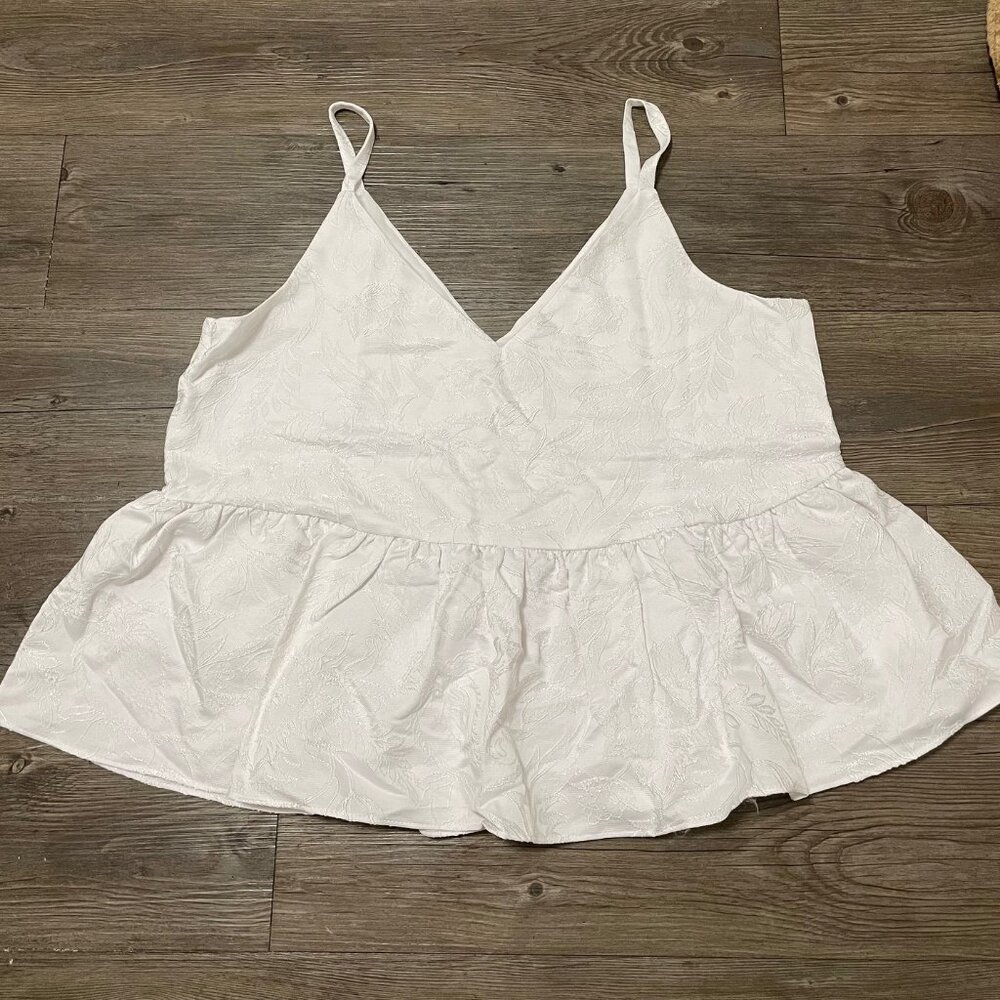 Express Tank Peplum Jacquard White Medium NWT